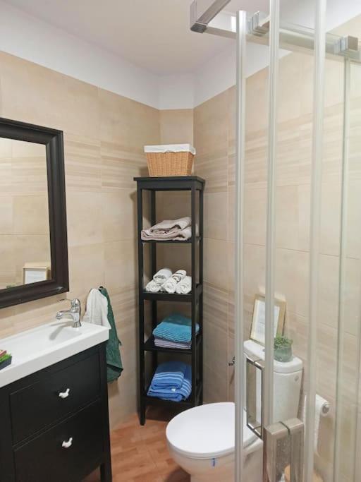 Precioso Apartamento Con Terraza En Piso Superior Λος Ρεαλέχος Εξωτερικό φωτογραφία