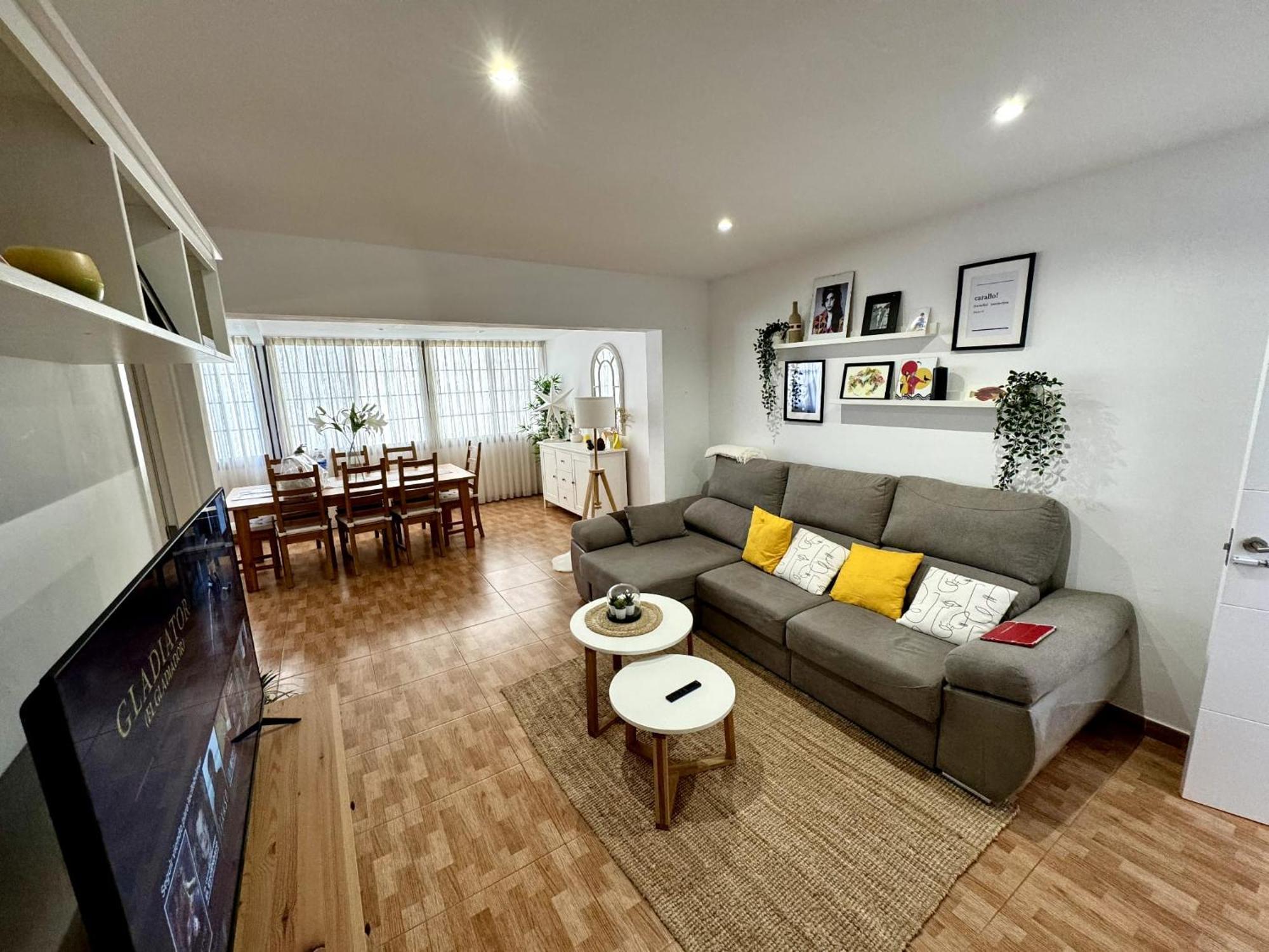Precioso Apartamento Con Terraza En Piso Superior Λος Ρεαλέχος Εξωτερικό φωτογραφία